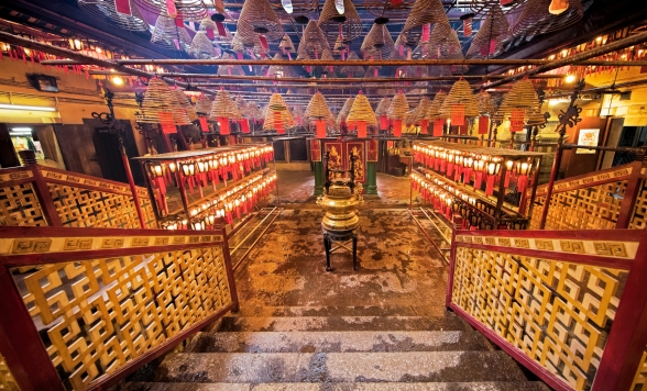 英国情緒と最新トレンドを楽しむ！香港セントラル散策ツアー